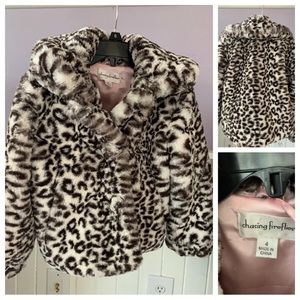 Chasing Fireflies faux fur cheetah jacket size 4